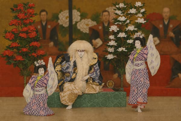 可愛らしい胡蝶の精と勇壮な獅子の精